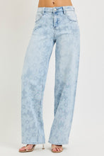 Load image into Gallery viewer, Risen Baggy Floral Print Jeans