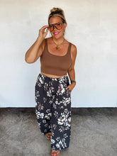 Load image into Gallery viewer, Haddie Floral Wide Leg Pants black
