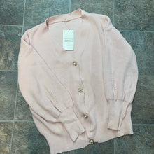 Load image into Gallery viewer, Pink Pearl Closure Cardigan
